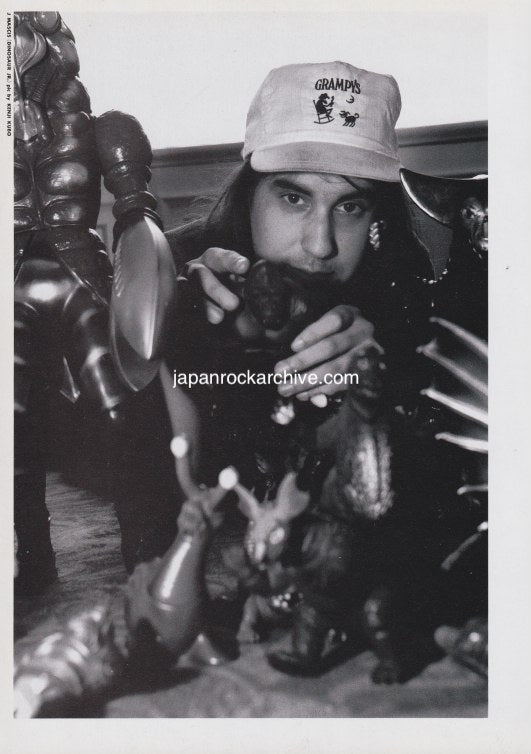 J Macis 1991/06 Japanese music press cutting clipping - photo pinup - dinosaur jr.