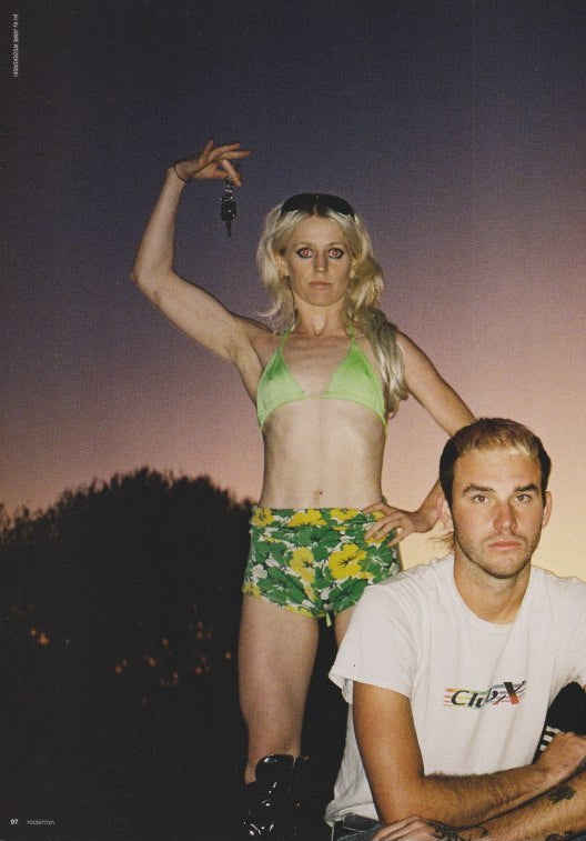 Amyl And The Sniffers 2022/02 Japanese music press cutting clipping - article