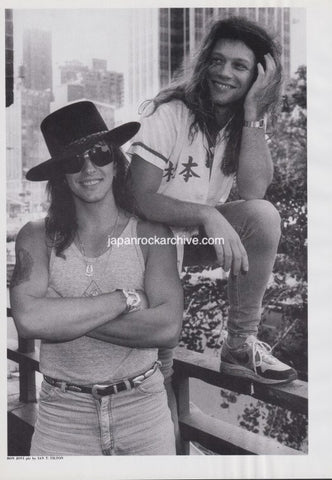 Bon Jovi 1988/12 Japanese music press cutting clipping - photo pinup - jon and richie