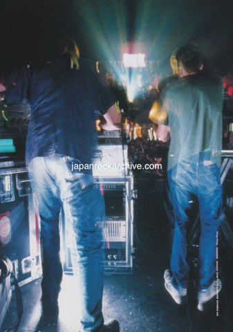 The Chemical Brothers 1997/09 Japanese music press cutting clipping - photo pinup - on stage