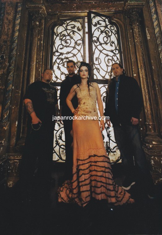 Evanescence 2006/11 Japanese music press cutting clipping - article