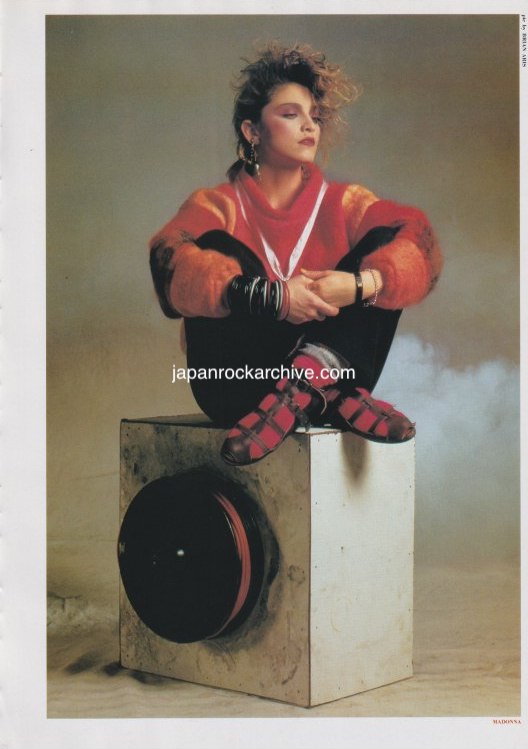 Madonna 1985/06 Japanese music press cutting clipping - photo pinup poster