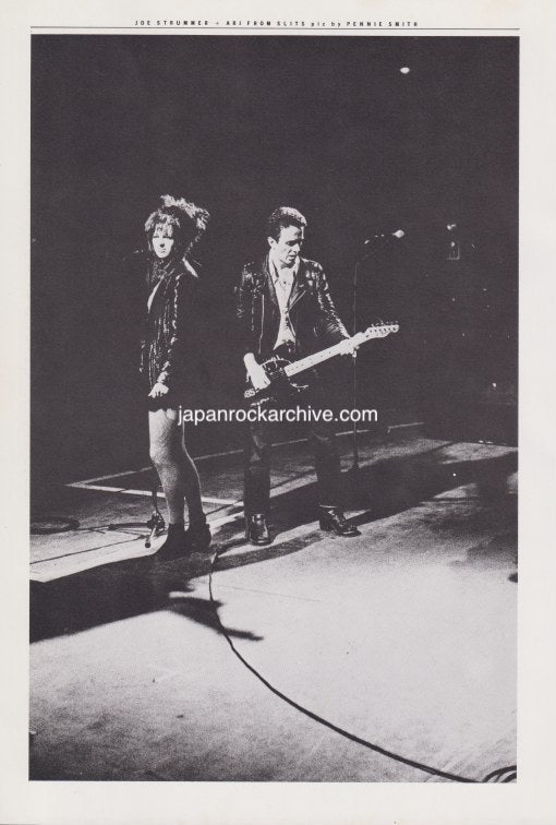 The Slits / The Clash 1981/03 Japanese music press cutting clipping - photo pinup - ari up & joe strummer